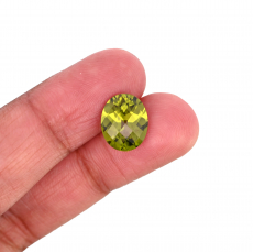 Peridot Oval 11x9mm Single Piece 3.48 Carat