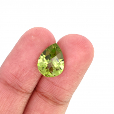 Peridot Pear Shape12x9mm Single Piece 3.41 Carat