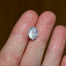 Star Sapphire Cab Oval 9.3x7.2mm Single Piece 2.77 Carat