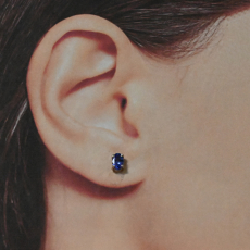 Tanzanite Oval 1.49 Carat Stud Earrings in 14K White Gold